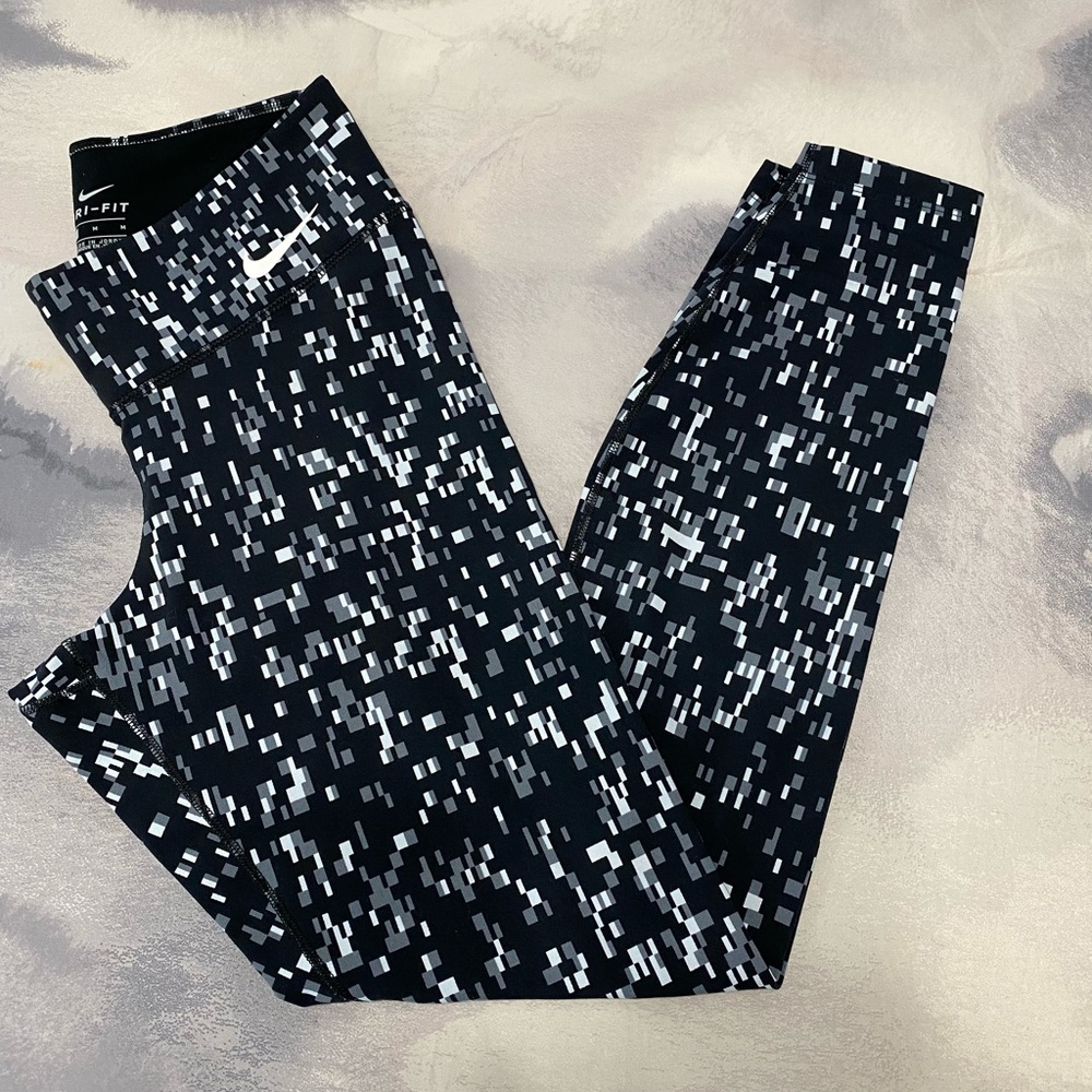 Nike Dri-Fit Leggings Women Size M